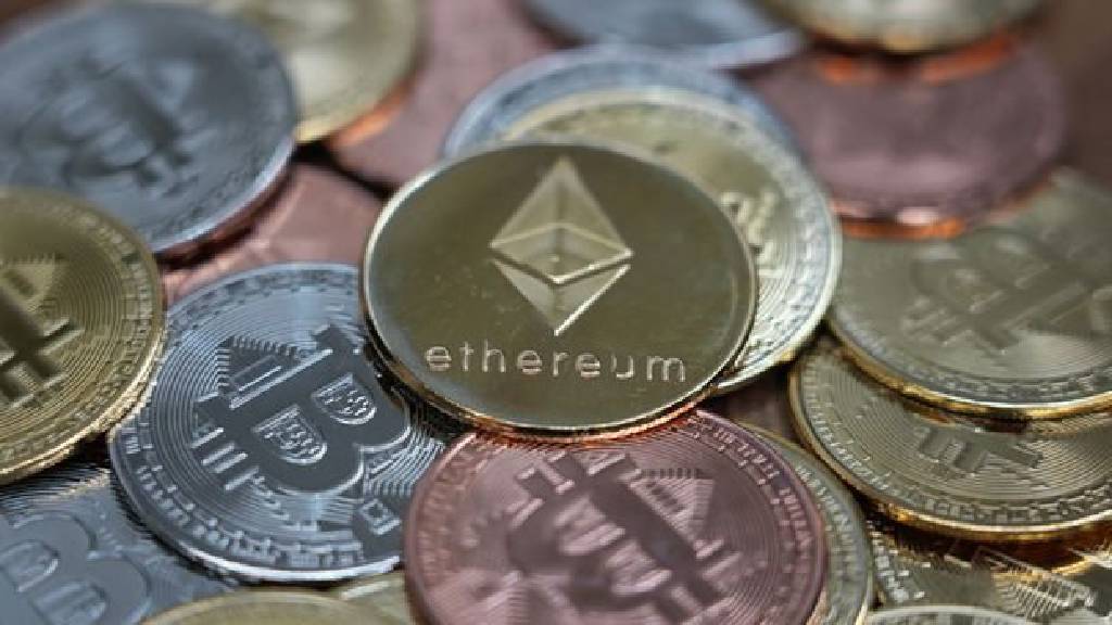 Biden'ın adaylıktan çekilmesi Bitcoin'de dalgalanmaya neden oldu