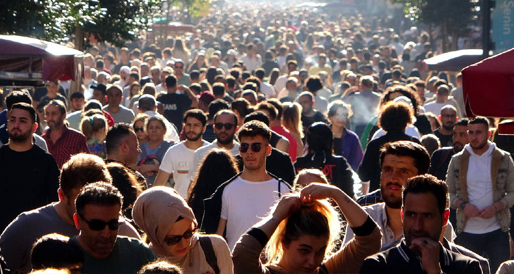 Türkiye nüfusu 2100'de 50 milyonun altına düşebilir