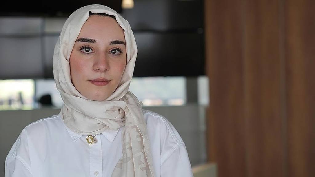YÖK'ten Dilara Çiçek açıklaması: Eğitim hakkının engellenmesini kınıyoruz
