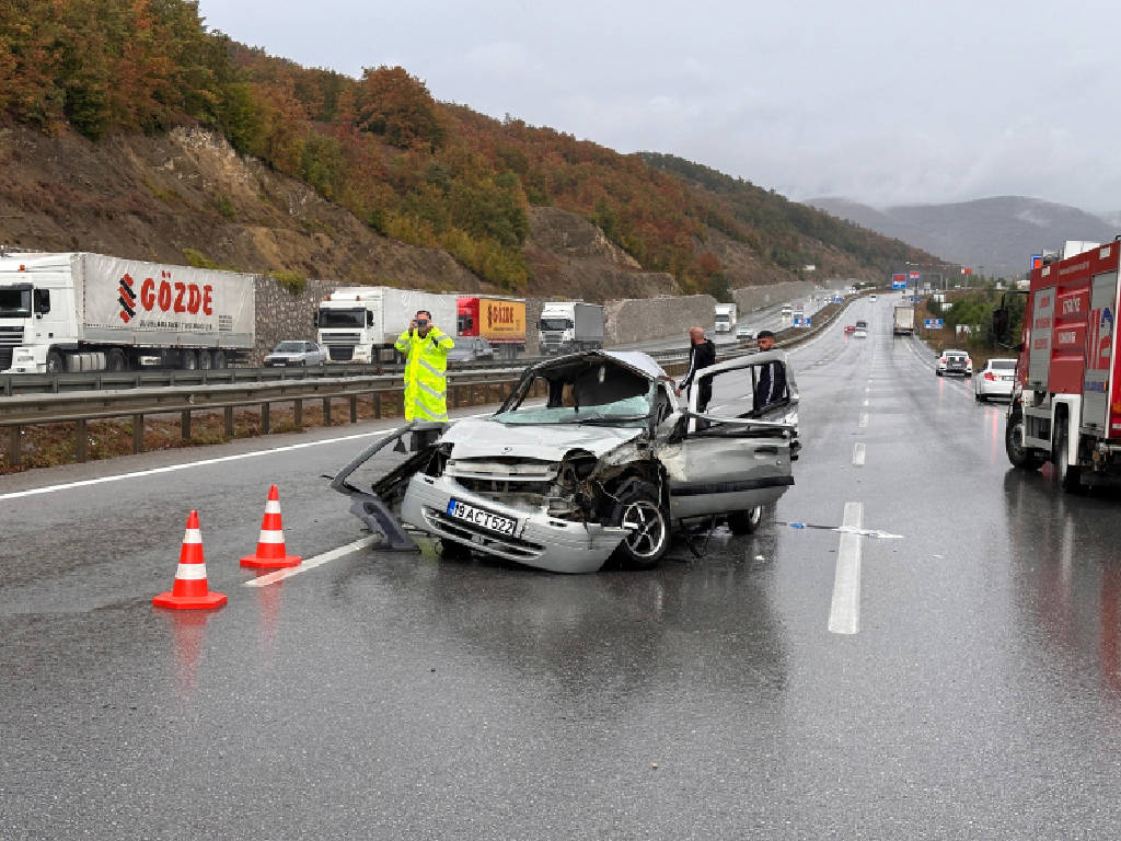 Samsun-Ankara kara yolunda feci kaza: Çok sayıda ölü ve yaralı var...