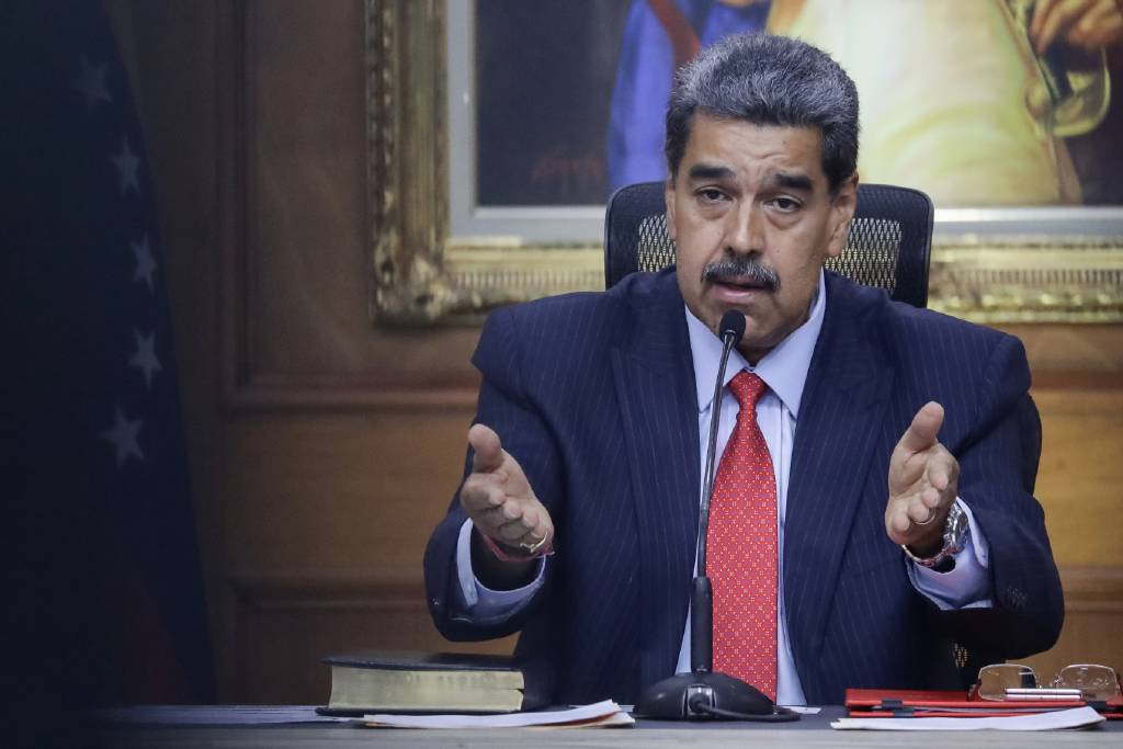 Maduro yasak getirdi... “Venezuela'dan 10 günlüğüne defol X”