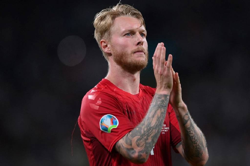 Danimarka Milli Takımı'nın tecrübeli stoperi Simon Kjaer, 15 yıllık milli takım kariyerine son verdiğini açıkladı