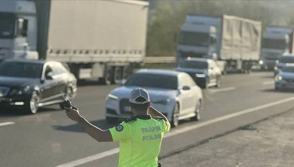  Ağır taşıtlar dikkat! Bolu Dağı geçişine yeni düzenleme