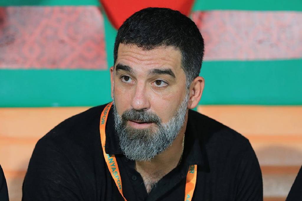 Arda Turan'dan taraftarlara 4. hafta karşılaşması öncesi çağrı