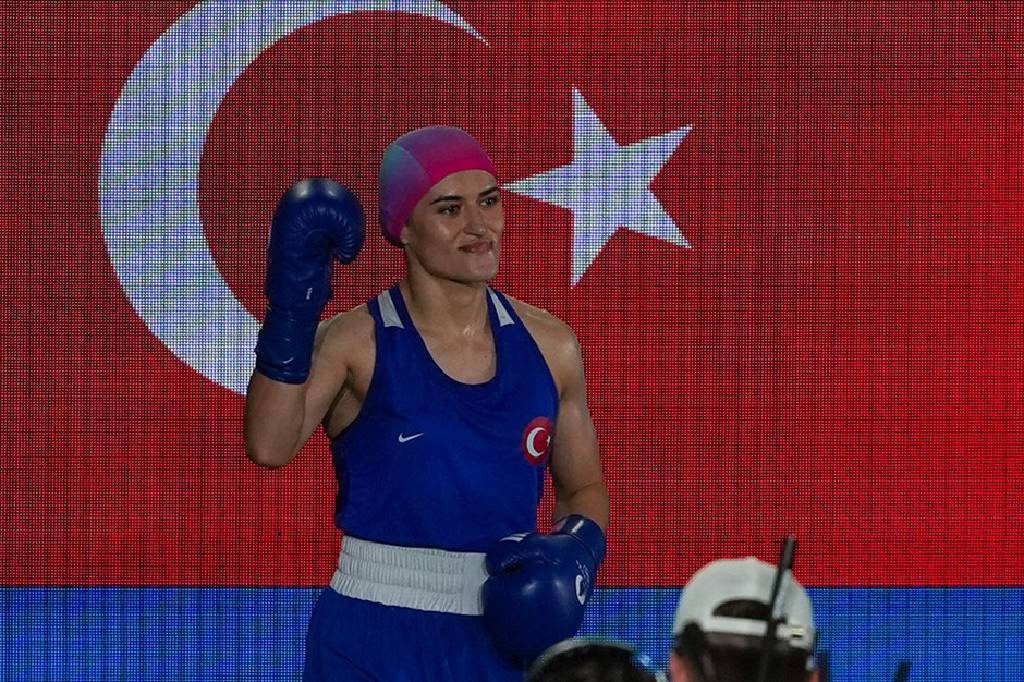Milli boksör Esra Yıldız Kahraman, Olimpiyat üçüncüsü