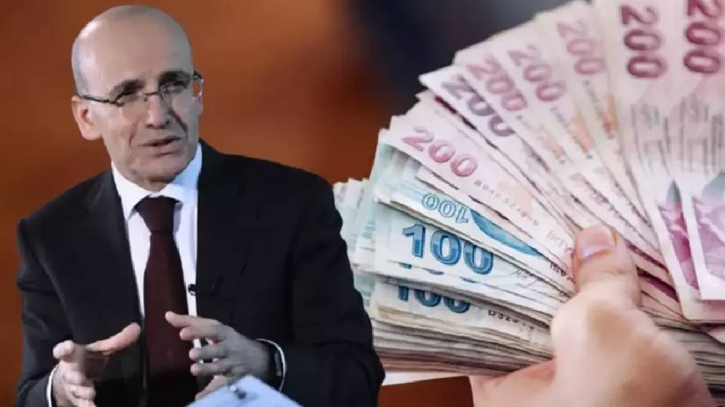 4 yıl sonra bir ilk! Mehmet Şimşek'ten enflasyon rakamları için çarpıcı yorum