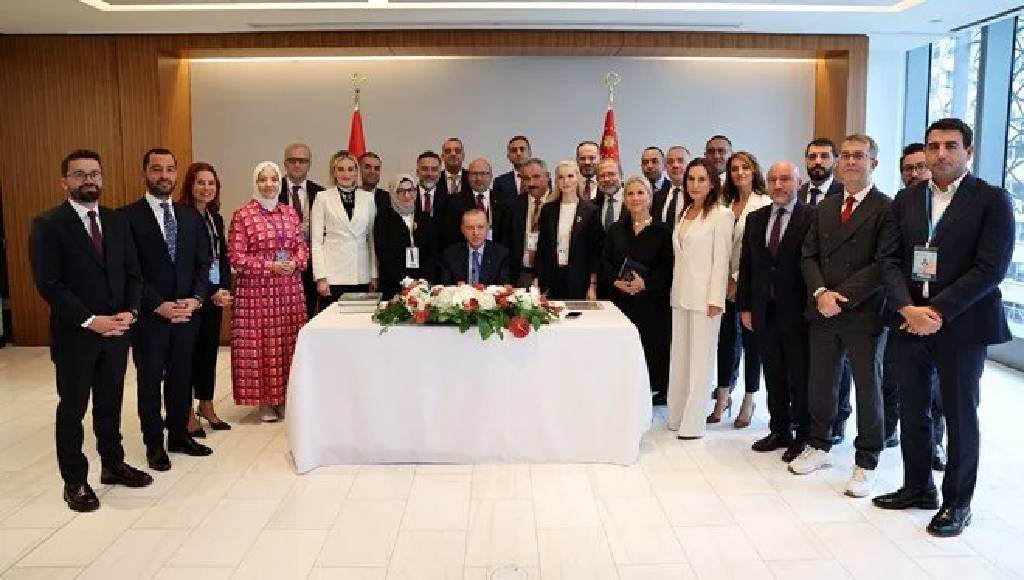 Erdoğan'dan BM'ye sert tepki: Soykırım yapmış bir suçlunun BM çatısı altında yer alabilmesi utanç vesilesidir 