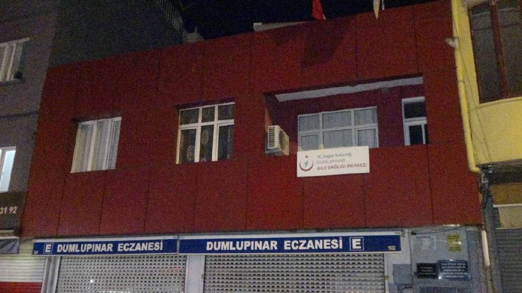 Adana'da kendisini muayene eden doktoru "elektrikli çaydanlık" ile dövdü