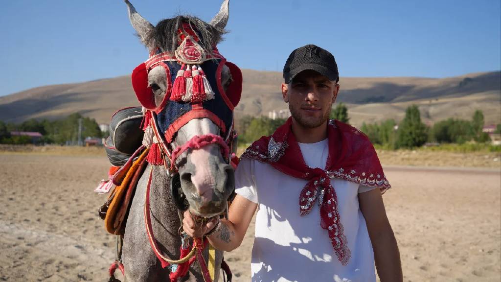 Ciritçi babadan oğluna unutulmaz asker uğurlaması