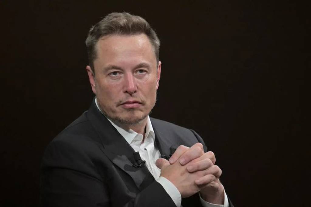 Elon Musk: ABD hızla iflasa gidiyor