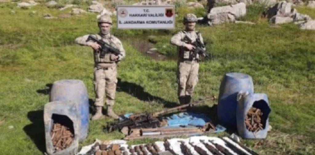 Yurt genelinde silah kaçakçılarına operasyon