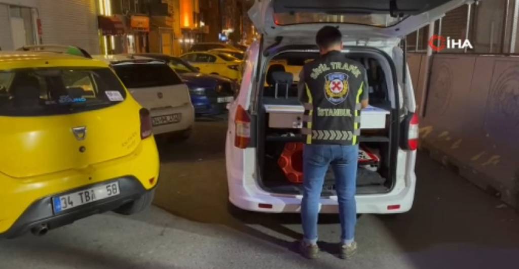 İstanbul’da taksi sürücüsü, yolcusundan 25 bin 250 lira aldı!