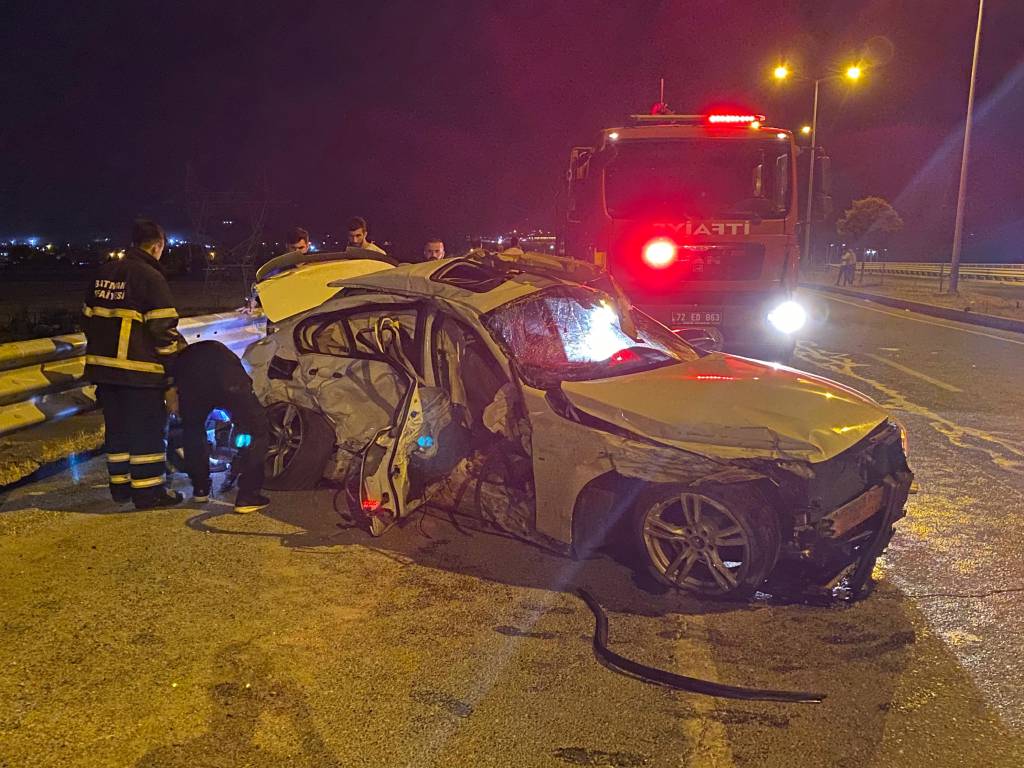 Batman’da lüks otomobillerin kapışması ölümle bitti!
