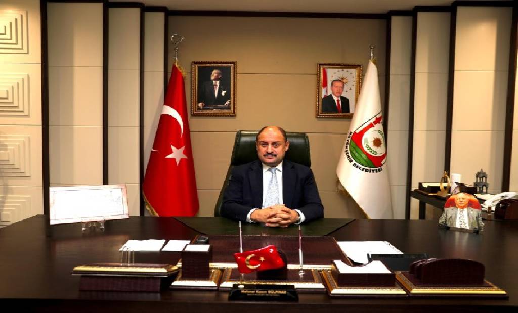 Şanlıurfa Belediye Başkanı Gülpınar YRP'den istifa etti