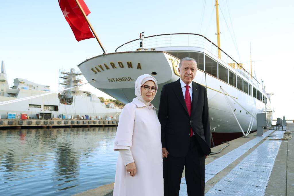 Savarona yenilendi, ilk inceleyen Cumhurbaşkanı Erdoğan oldu...