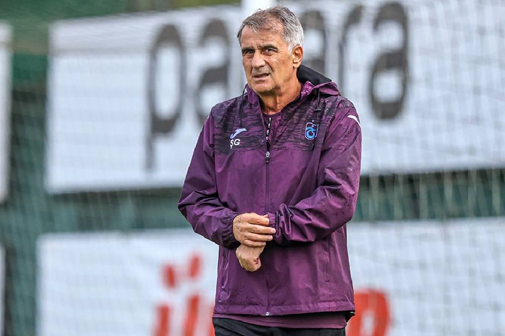 Trabzonspor'da imza töreni: Şenol Güneş duygusal ve kararlı açıklamalarda bulundu