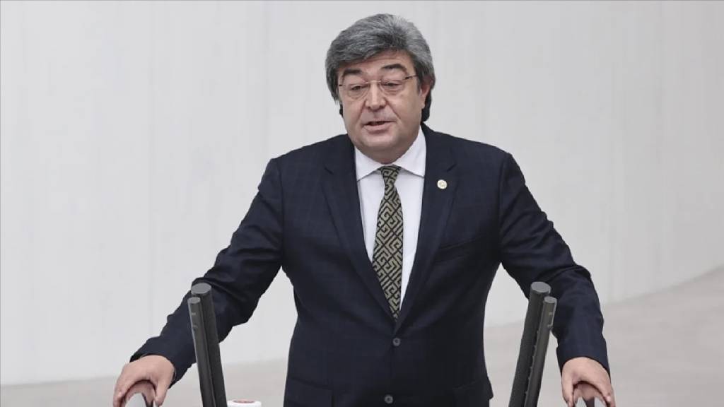 İYİ Parti'de deprem sürüyor! Dursun Ataş istifa etti