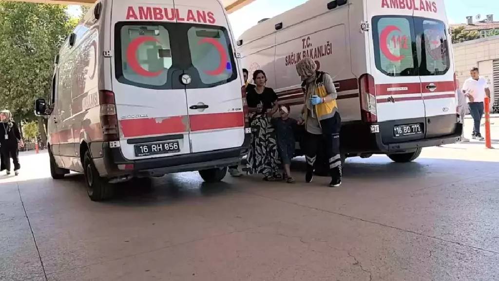 Bursa'da feci olay! 5 Yaşındaki çocuğun gözüne bıçak battı