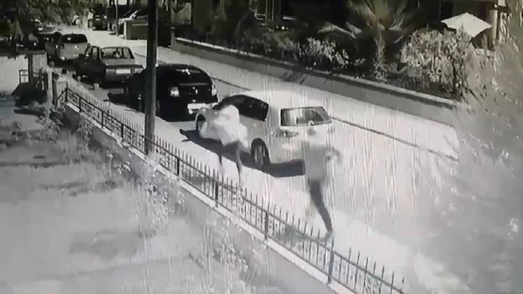 Tokat'ta genç kadına sokak ortasında bıçaklı saldırı