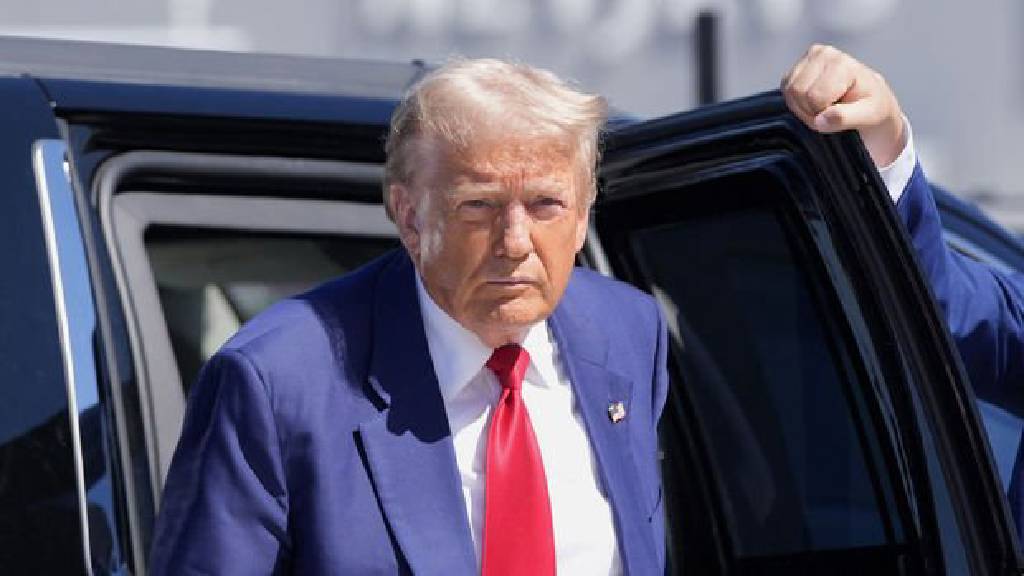 İkinci suikast girişimi: Trump'a AK-47 ile ateş açtı