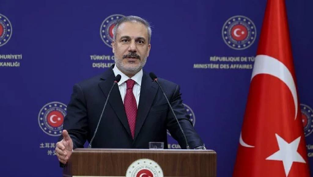 Dışişleri Bakanı Fidan Ürdünlü mevkidaşı ile bir araya geldi: "PKK Suriye'de bir an önce silah bırakmalı"