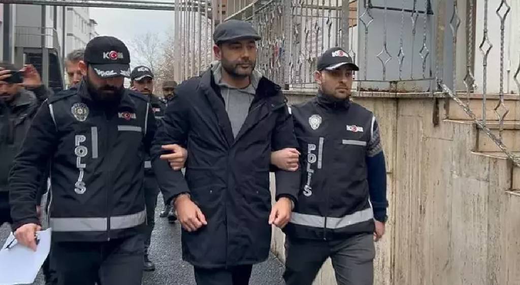 Bakanlık duyurdu! Tutuklanan Beşiktaş Belediye Başkanı Rıza Akpolat görevden uzaklaştırıldı