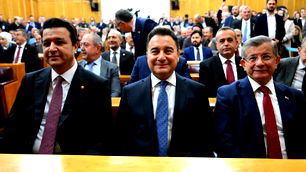 Ali Babacan: Erdoğan hala sürecin neresinde durduğunu açıklamış değil