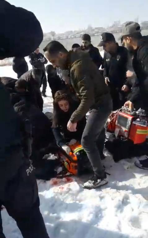 Yine sokak köpeği kabusu! 12 yaşındaki kız çocuğu, hayatını kaybetti...