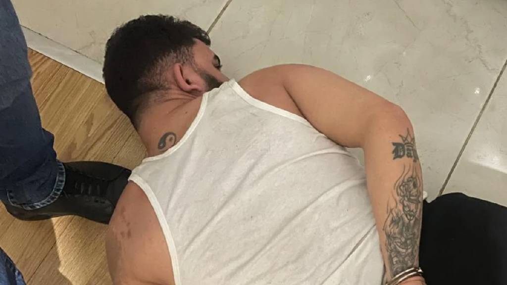 Cezaevi firarisi sosyal medyada izini belli etti: 'Plakalara bakın' diyen şahıs yakalandı