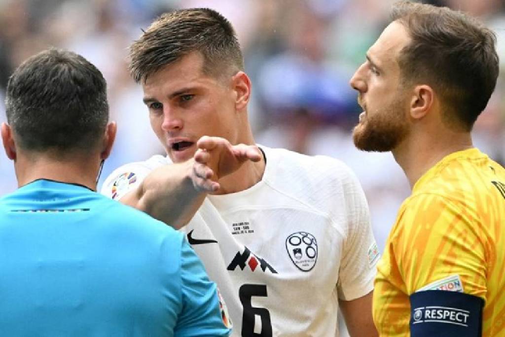 Fenerbahçe'nin Slovenya'lı oyuncu için yaptığı teklife İtalyan ekibinden olumsuz yanıt geldi