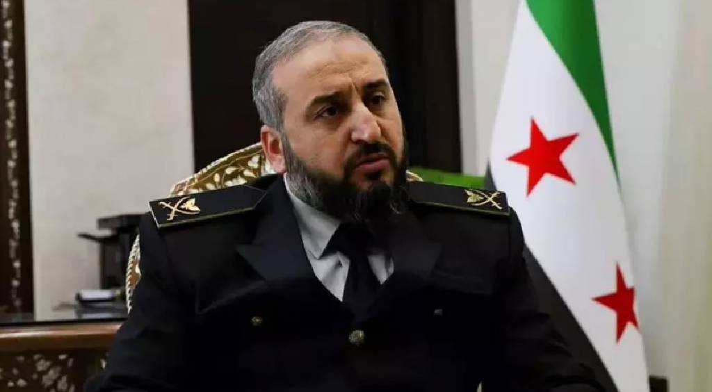 Suriye Savunma Bakanı Kasra'dan, PKK/YPG'ye uyarı!