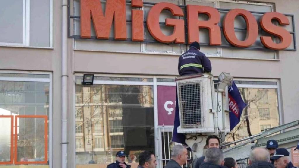 Migros'a büyük darbe! Marketin kapısına kilit vuruldu...