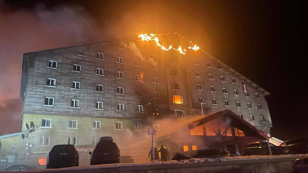 Bolu Kartalkaya'da otel yangını! Çıkış nedeni belli oldu...