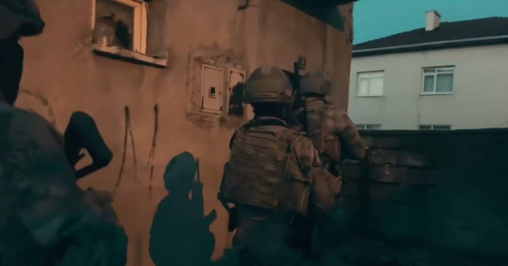 23 ilde “Kıskaç-35” operasyonları! 47 şüpheli yakalandı, 33’ü tutuklandı