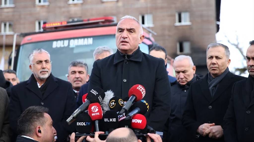 Bakanlar Bolu'da! Mehmet Nuri Ersoy: Yangın yeterlilik belgesi Bolu Belediyesi İtfaiye’sine ait