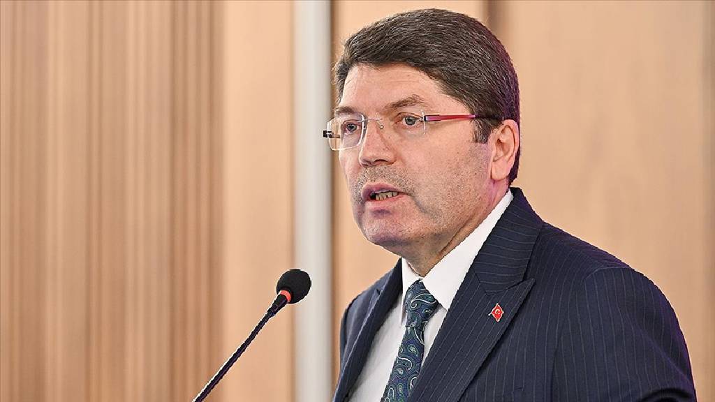 Bakan Tunç: Noterlik sayısı 2 bin 383'e yükseldi