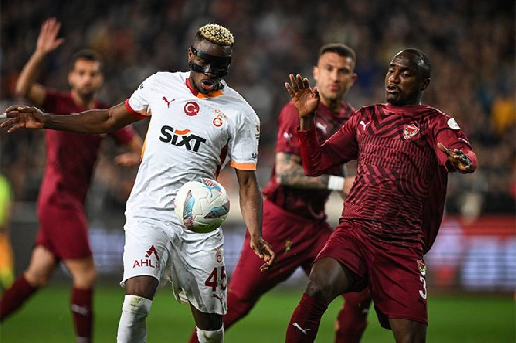 Galatasaray, hakem kararlarına tepki gösteren dikkat çekici bir paylaşım yaptı 