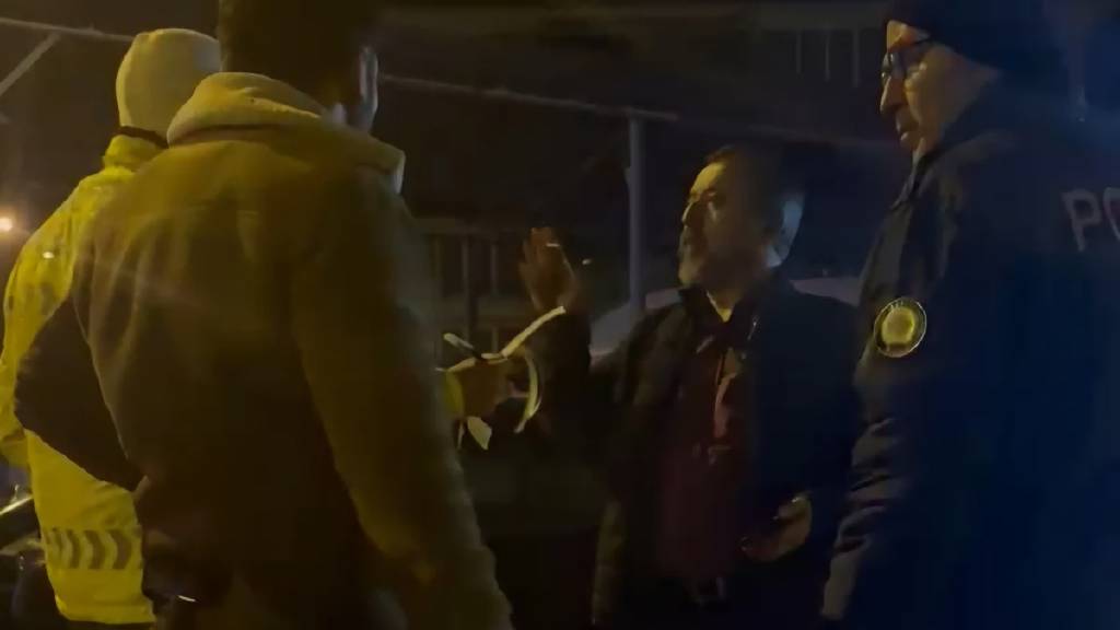 Bartın'da yakalanan alkollü sürücü CHP'li eski meclisi üyesi çıktı