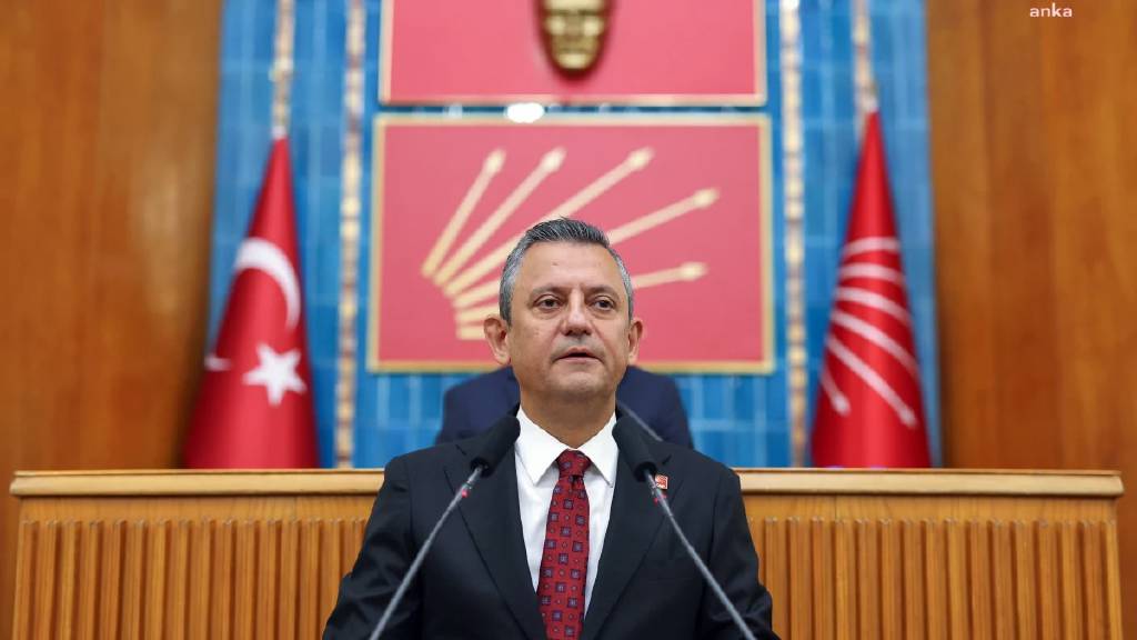 Kartalkaya'daki yangın felaketi nedeniyle CHP grup toplantısı erteledi