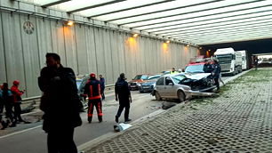 Malatya’da, 4 araç birbirine girdi: 7 yaralı