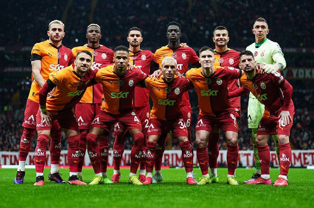 Galatasaray, Ajax karşısında kazanırsa tarihinde bir ilke imza atmış olacak