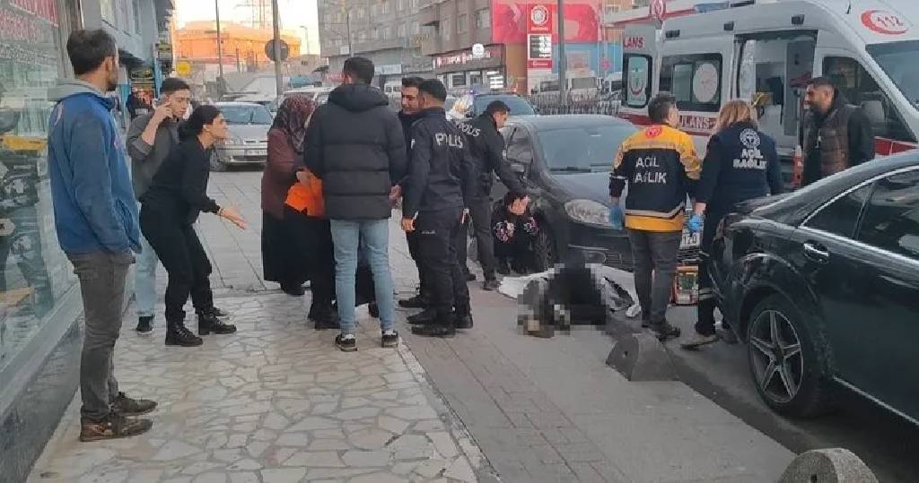  İstanbul'da sokak ortasında kanlı infaz! Yakınları cinnet geçirdi...