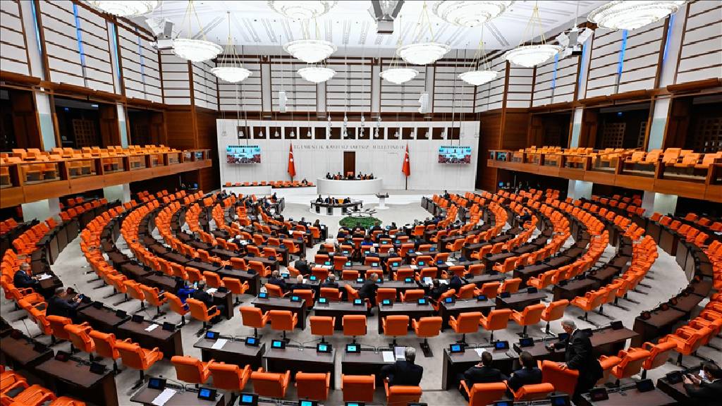 Meclis'te yeni haftada gündem yoğun...