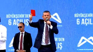 CHP Genel Başkanı Özgür Özel'den 'kırmızı kart' çağrısı