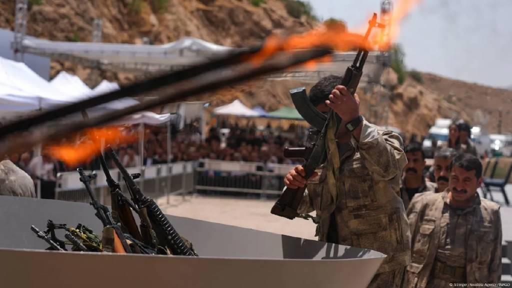 Terör örgütü PKK, Türkiye'den tamamen çekiliyor