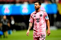 Futbolseverlere müjde! Messi, 3 yıl daha Miami'de