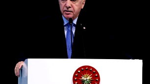 Cumhurbaşkanı Erdoğan, 25 yıl öncesini hatırlattı: "Bir toplu iğne üretemiyorduk"