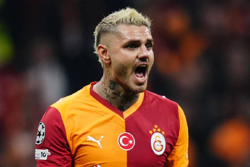 Galatasaray’da aşkın olayım krizi büyüyor