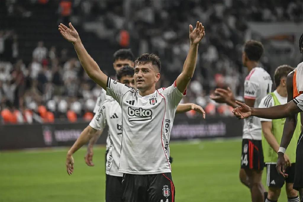 Cengiz Ünder'in bonservisinin alınması kararı yönetime bildirildi