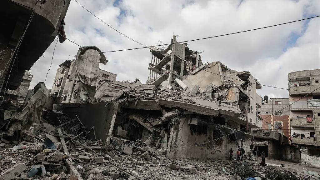 İsrail, Gazze'de ateşkesin yeniden uygulanmaya başlandığını açıkladı